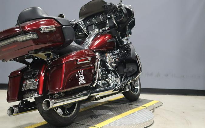 2015 Harley-Davidson® Electra Glide® Ultra Classic™ Mysterious Red Sunglo