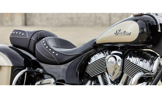 2021 SPRINGFIELD, THNDR BLK/DIRT TRACK TAN, 49ST Base - Indian Motorcycle