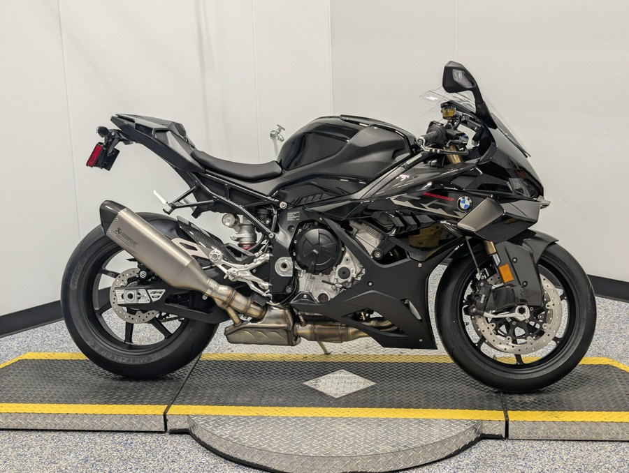2026 BMW S 1000 RR