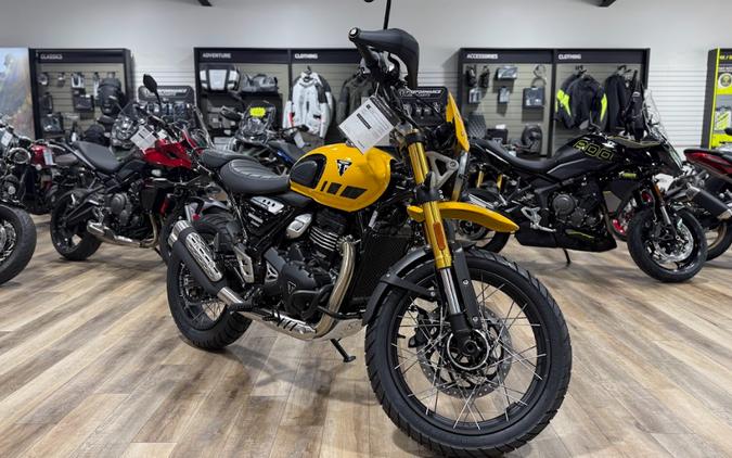 2026 Scrambler 400 XC - Triumph