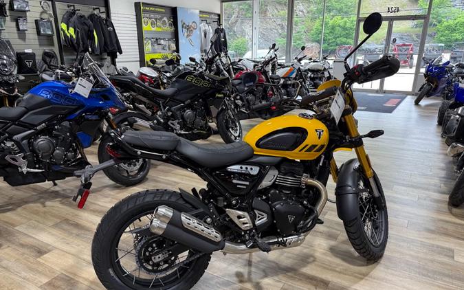 2026 Scrambler 400 XC - Triumph