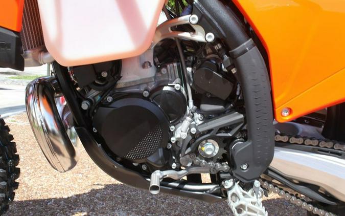 2027 KTM XC 250