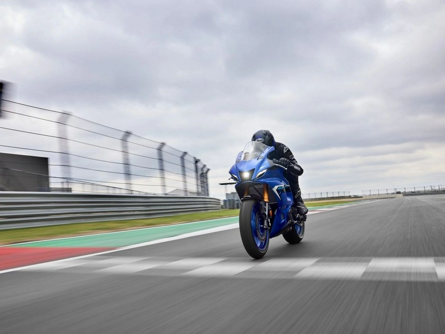 2025 Yamaha YZF R7