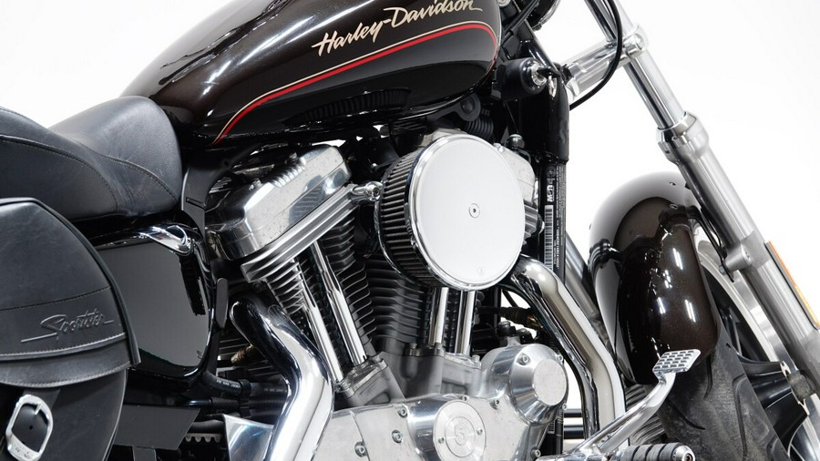 2011 Harley-Davidson® Sportster 883 Superlow