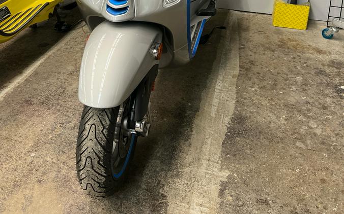 2023 Vespa Elettrica 70