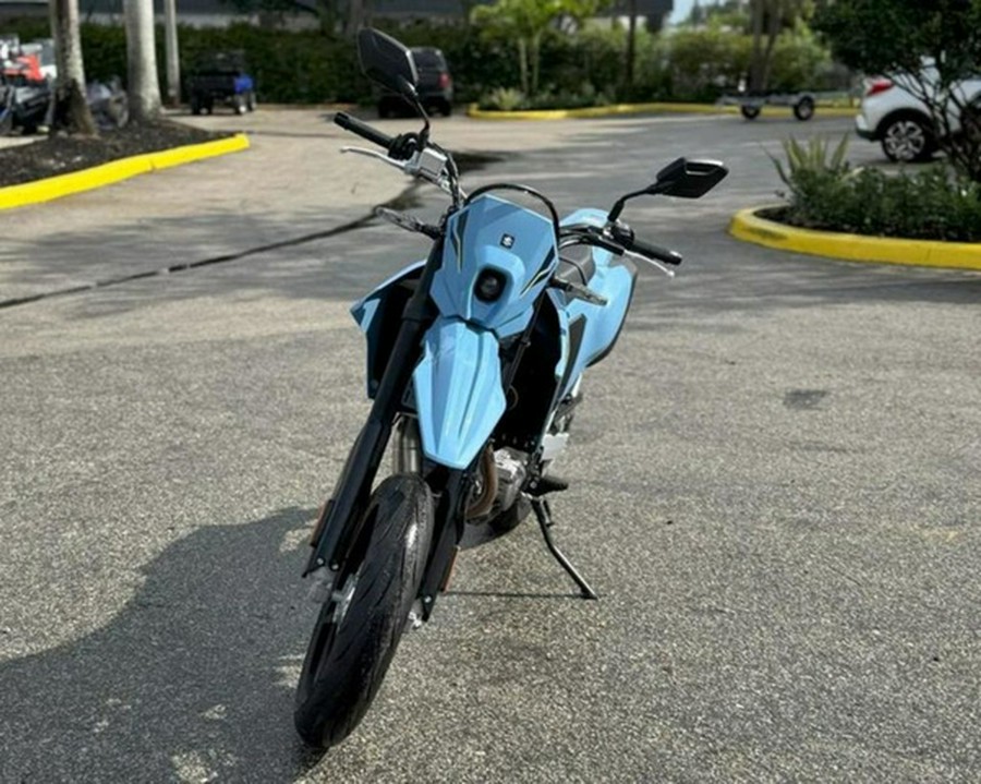 2025 Suzuki DR-Z4SM