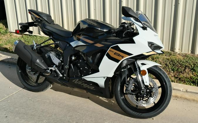 2026 KAWASAKI NINJA ZX6R ABS