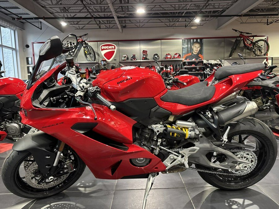2025 Ducati Panigale V2