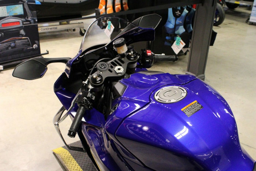 2026 Yamaha YZFR1T1L