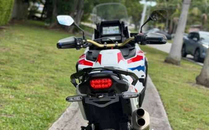 2025 Honda Africa Twin Adv Sports ES
