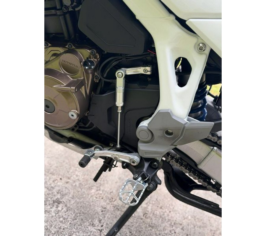 2025 Honda Africa Twin Adv Sports ES