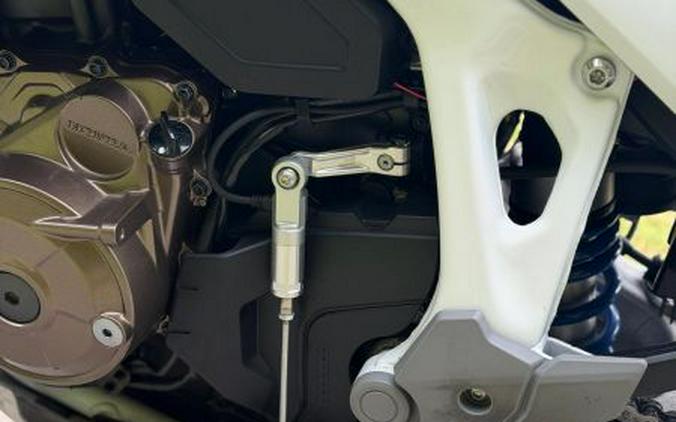 2025 Honda Africa Twin Adv Sports ES