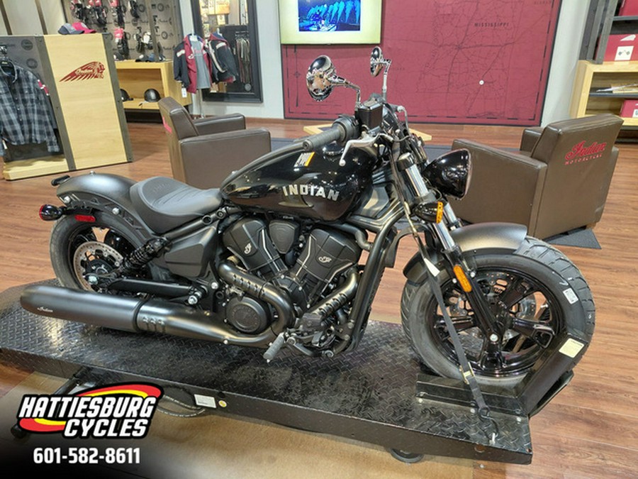 2026 Indian Scout Sixty Bobber Black Metallic