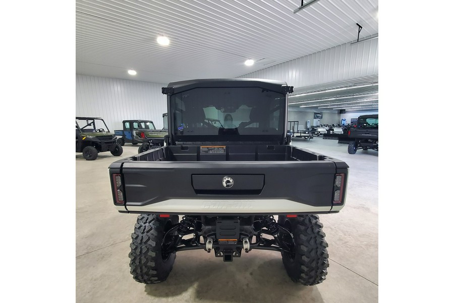 2026 Can-Am Defender Limited HD11