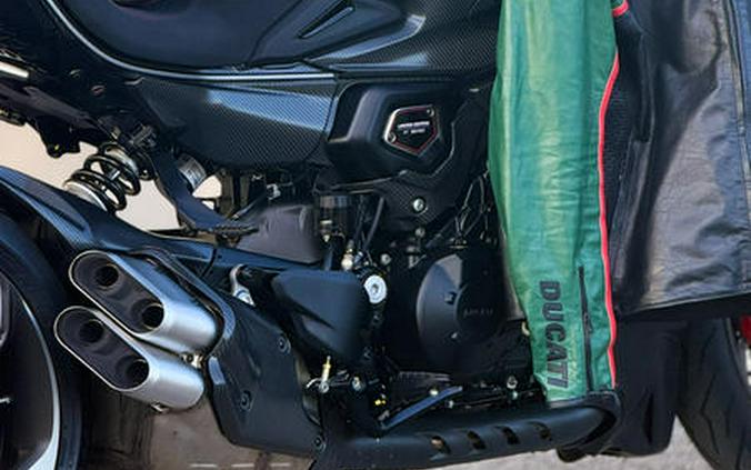 2024 Ducati Diavel for Bentley