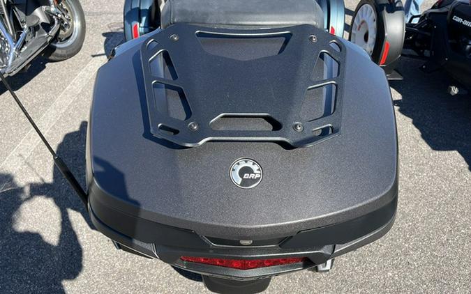 2023 Can-Am Spyder F3 Limited Dark Wheels