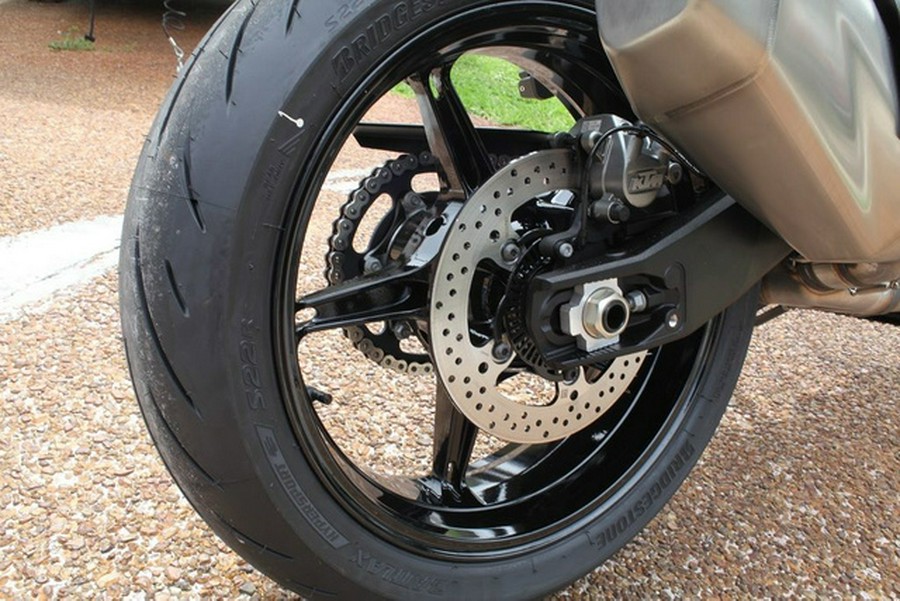 2027 KTM 990 Duke