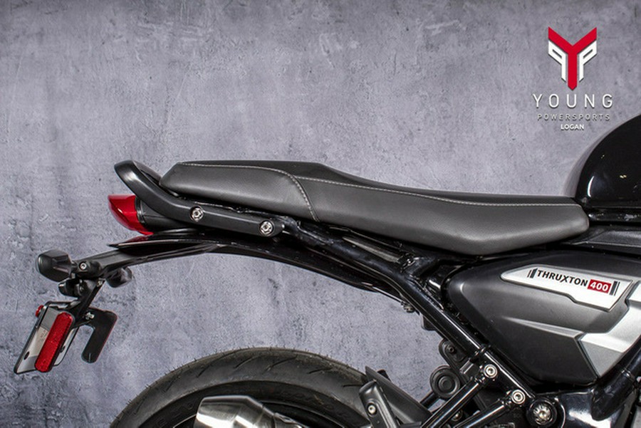2026 Triumph Thruxton 400 Phantom Black / Aluminium Silver