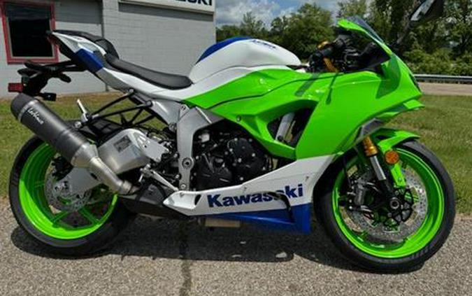 2024 Kawasaki Ninja ZX-6R 40th Anniversary Edition ABS