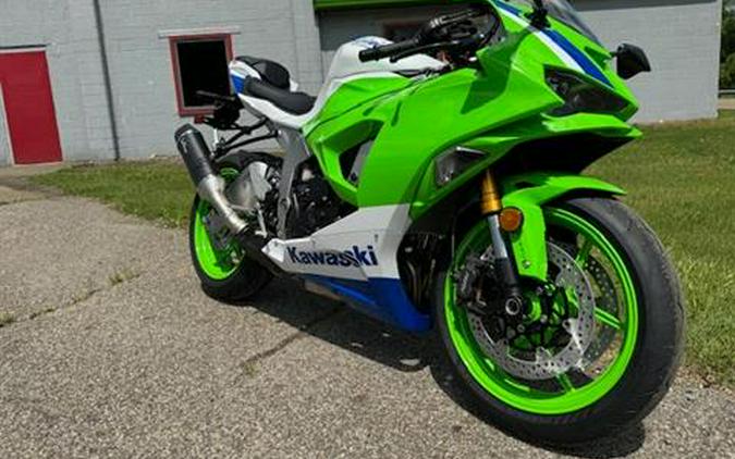 2024 Kawasaki Ninja ZX-6R 40th Anniversary Edition ABS