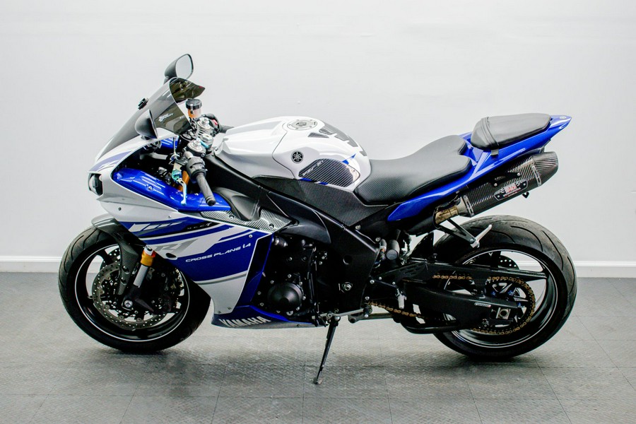 2014 Yamaha YZF-R1