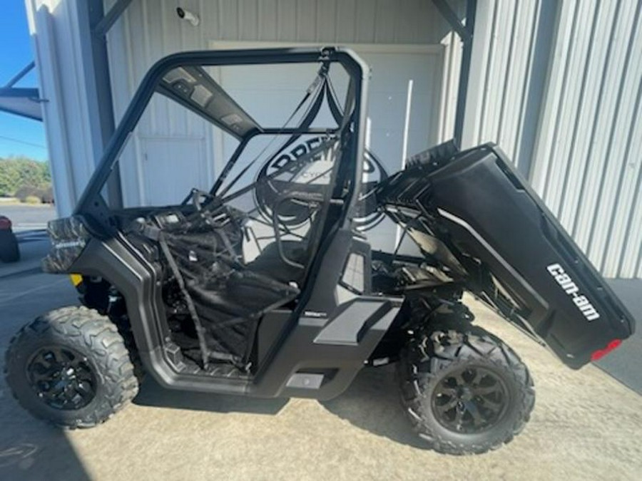 2026 Can-Am® Defender DPS HD7 Dark Wildland Camo