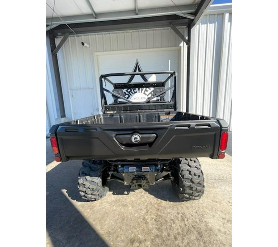 2026 Can-Am® Defender DPS HD7 Dark Wildland Camo