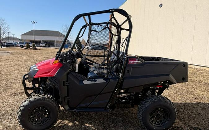 2026 Honda Pioneer 700