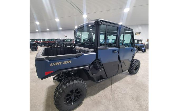 2026 Can-Am Defender MAX XT CAB HD11