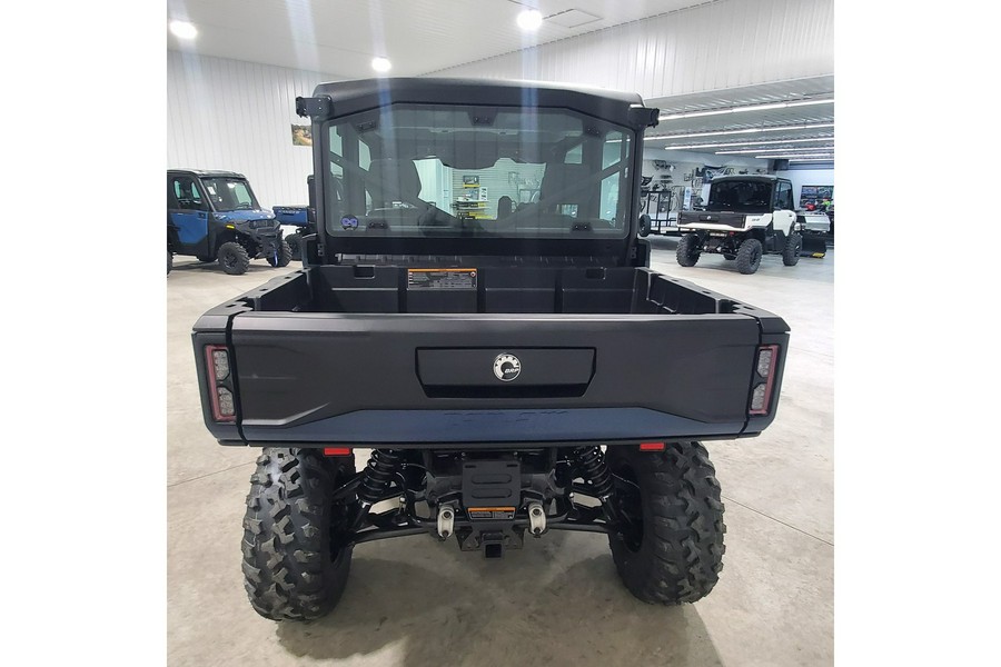 2026 Can-Am Defender MAX XT CAB HD11