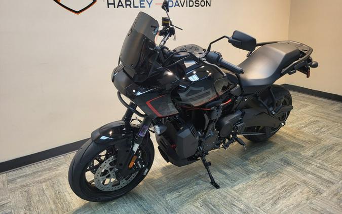 2025 Harley-Davidson Pan America® 1250 ST Vivid Black RA1250ST