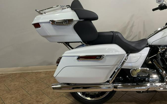 2026 Harley-Davidson® Road Glide Limited White Onyx Pearl Chrome Trim FLTRXL