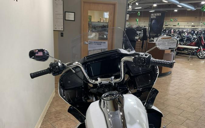 2026 Harley-Davidson® Road Glide Limited White Onyx Pearl Chrome Trim FLTRXL