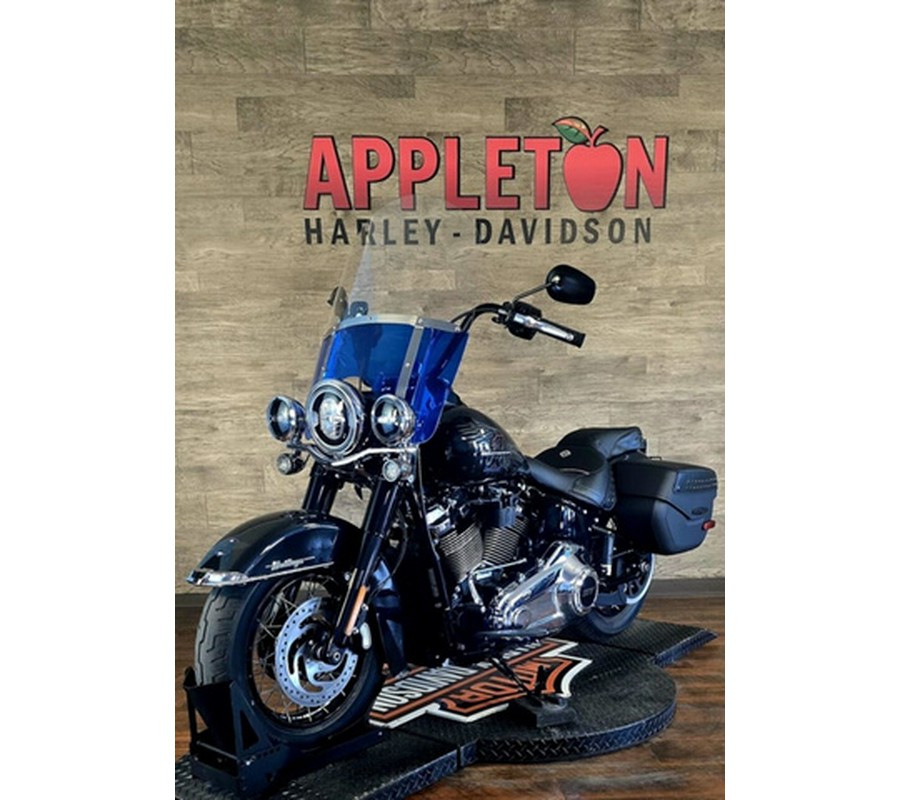2026 Harley-Davidson Softail FLHC - Heritage Classic