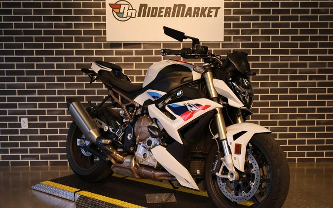 2023 BMW S 1000 R