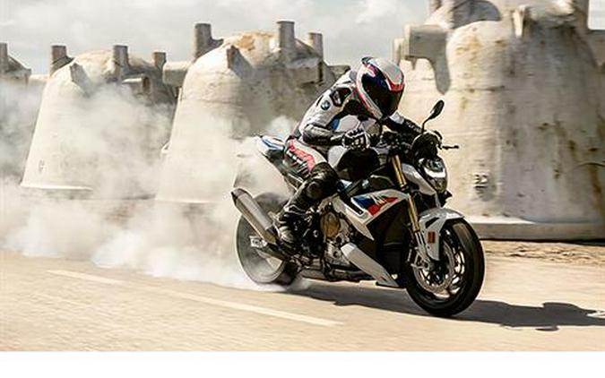 2024 BMW S 1000 R