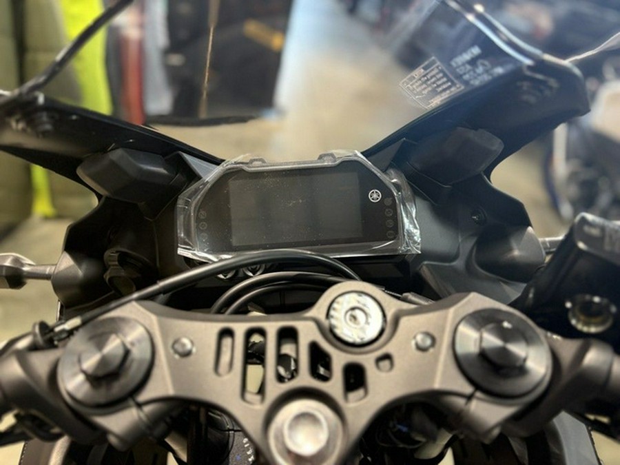 2025 Yamaha YZF R3