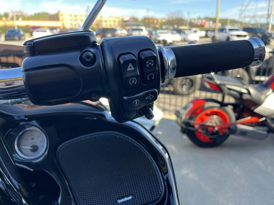 2017 Harley-Davidson FLTRXS - Road Glide Special