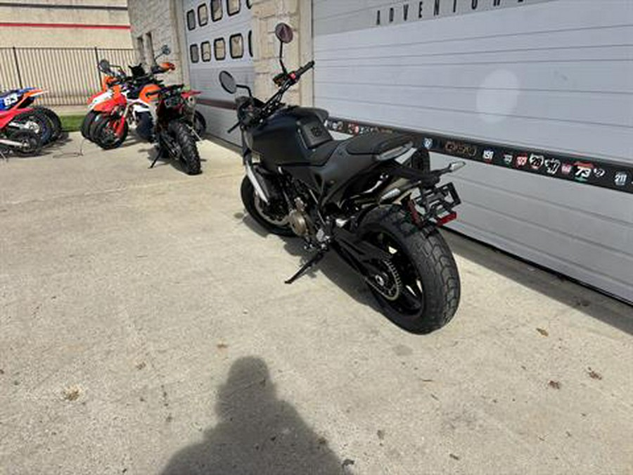 2025 Husqvarna Svartpilen 801