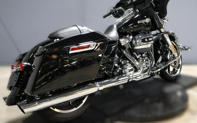 2023 Harley-Davidson Street Glide FLHX