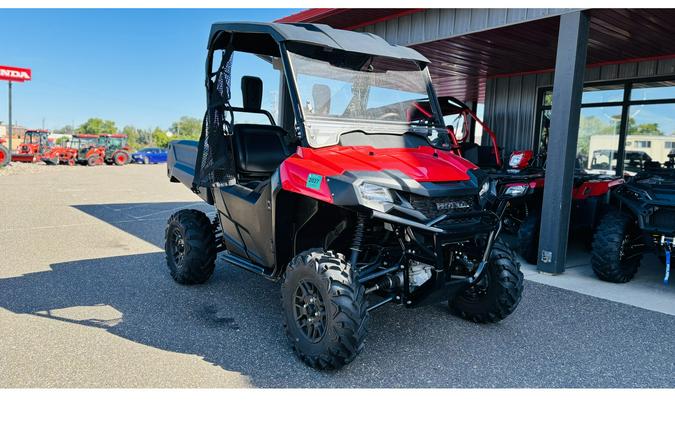 2025 PIONEER 700 DELUXE - Honda
