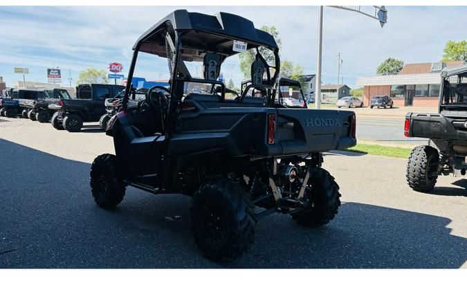2025 PIONEER 700 DELUXE - Honda