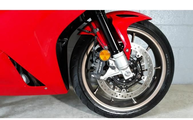 2014 Honda INTERCEPTOR DELUXE
