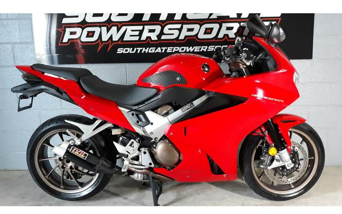 2014 Honda INTERCEPTOR DELUXE