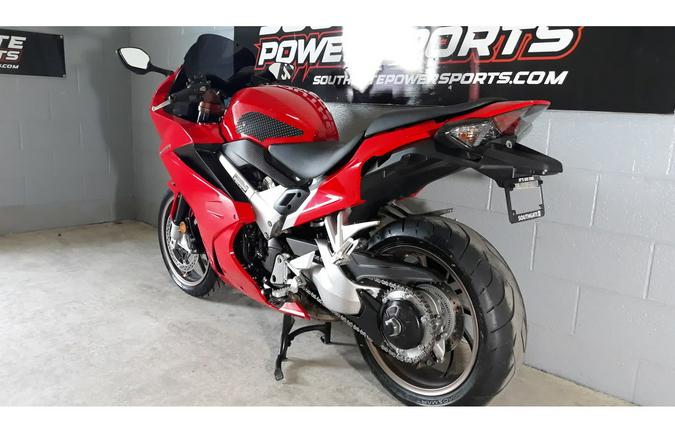 2014 Honda INTERCEPTOR DELUXE