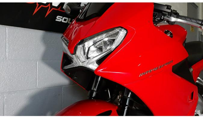 2014 Honda INTERCEPTOR DELUXE
