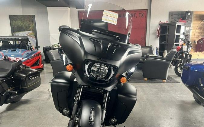 2026 Indian Motorcycle® Roadmaster® PowerPlus Dark Horse® 112 Black Smoke