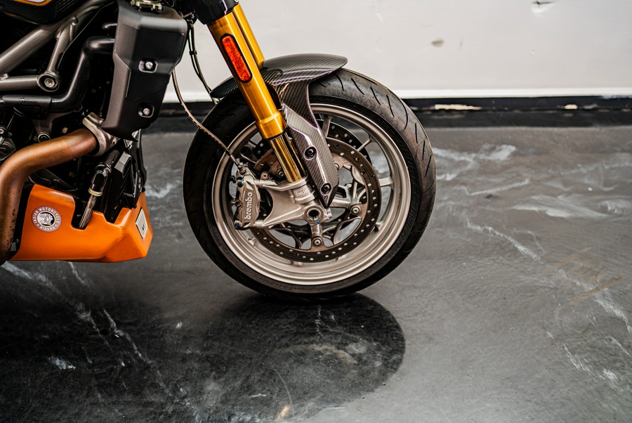 2023 Indian FTR R Carbon
