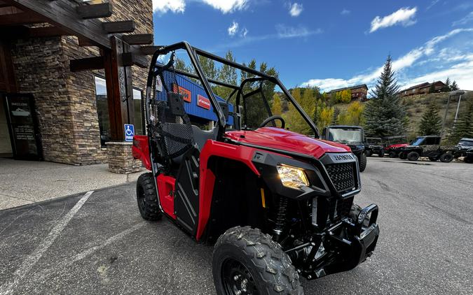 2026 HONDA PIONEER 520 Hero Red - HU5317