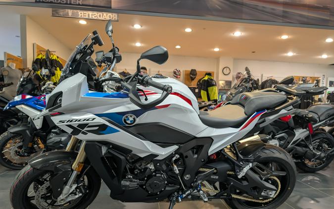 2026 BMW S 1000 XR